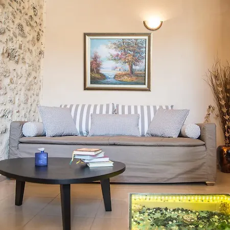 Porto Enetiko * העיירה רתימנו