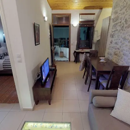 דירה Porto Enetiko העיירה רתימנו